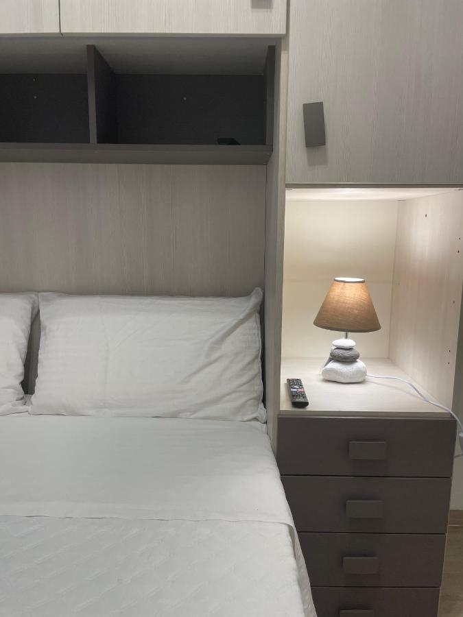 Salentina White House Bed & Breakfast เลชเช ภายนอก รูปภาพ